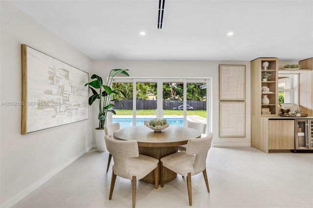 8230 SW 150th Dr, Palmetto Bay, FL 33158