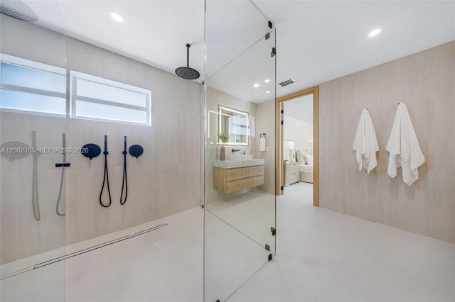 8230 SW 150th Dr, Palmetto Bay, FL 33158