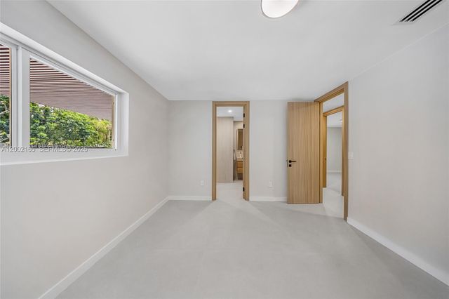 8230 SW 150th Dr, Palmetto Bay, FL 33158