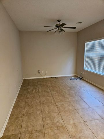 1478 LOST BROOK DR, Cordova, TN 38016