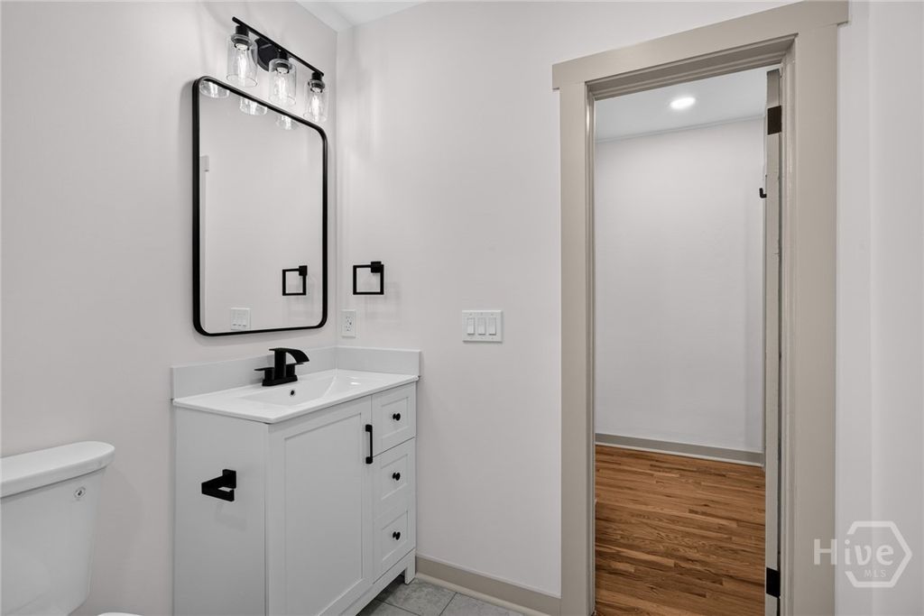 Image 30 of property listing at 631 W 45th Street, Savannah, GA 31405