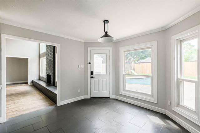 11931 Riverview Drive, Houston, TX 77077