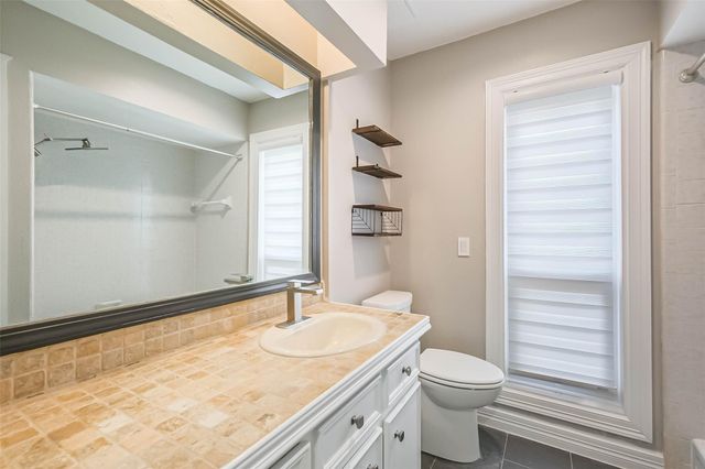 11931 Riverview Drive, Houston, TX 77077