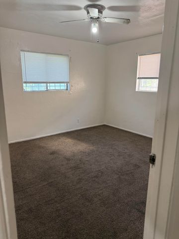 474 W Montgomery Avenue, Porterville, CA 93257