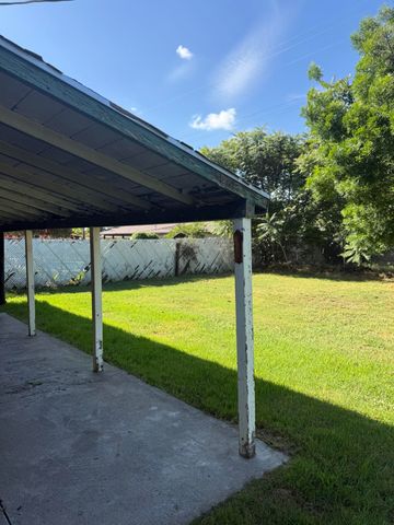 474 W Montgomery Avenue, Porterville, CA 93257