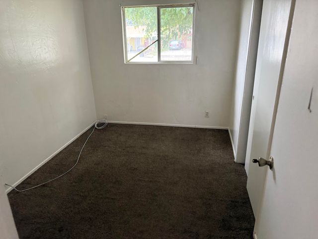 474 W Montgomery Avenue, Porterville, CA 93257