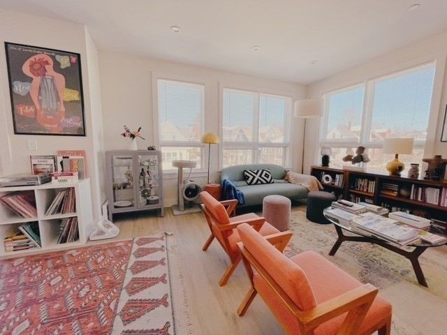 1246 Broadway 3, Somerville, MA 02144