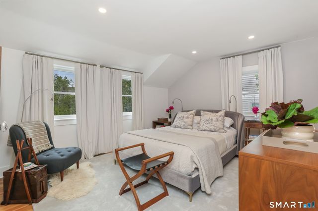 13 Mortimer Drive, Greenwich, CT 06870