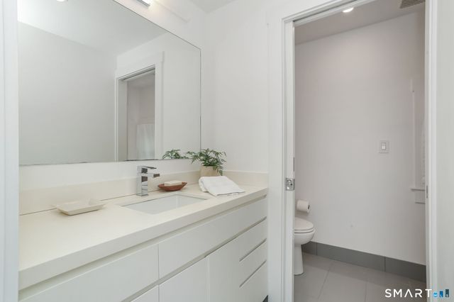 13 Mortimer Drive, Greenwich, CT 06870