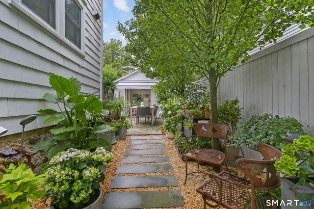 13 Mortimer Drive, Greenwich, CT 06870