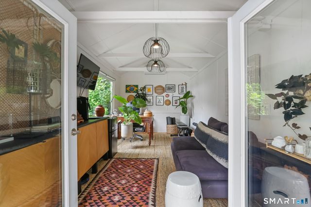 13 Mortimer Drive, Greenwich, CT 06870