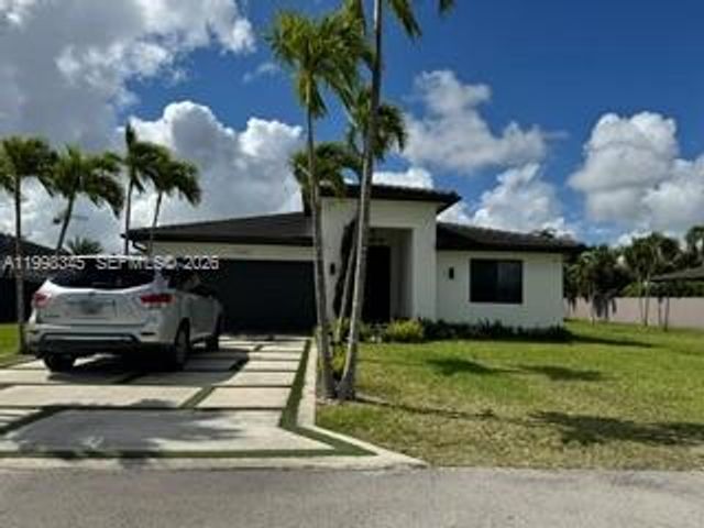 13282 SW 227th St, Miami, FL 33170