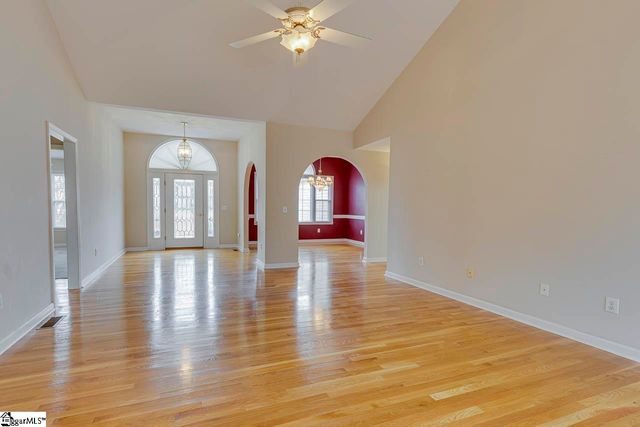 104 Camperdown Court, Easley, SC 29642