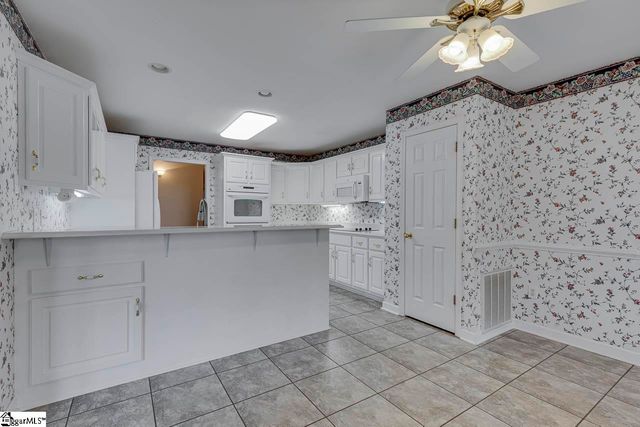 104 Camperdown Court, Easley, SC 29642