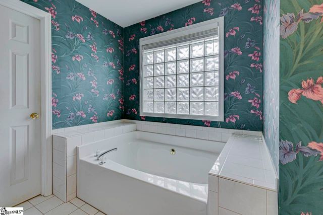 104 Camperdown Court, Easley, SC 29642