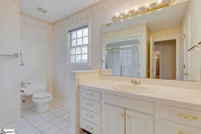 104 Camperdown Court, Easley, SC 29642