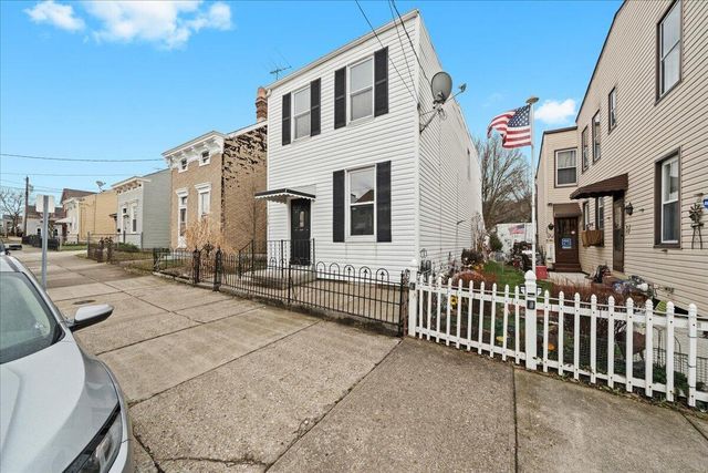 318 Thornton Street, Newport, KY 41071