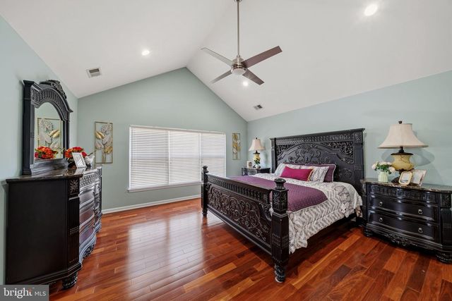 4 BERNADETTE CIRCLE, Monmouth Junction, NJ 08852