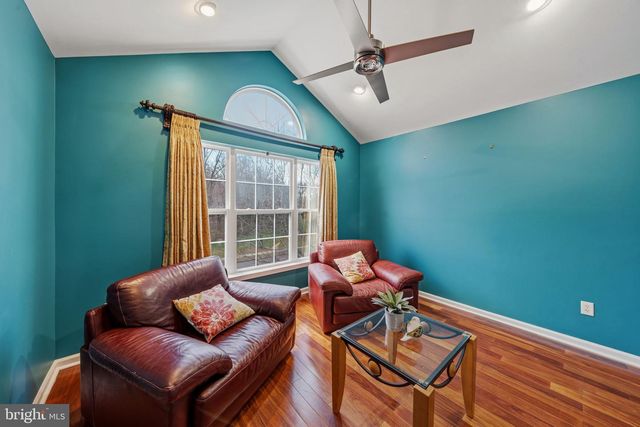 4 BERNADETTE CIRCLE, Monmouth Junction, NJ 08852