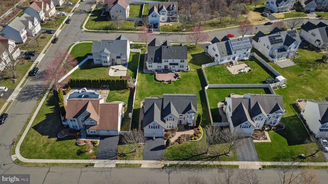 4 BERNADETTE CIRCLE, Monmouth Junction, NJ 08852