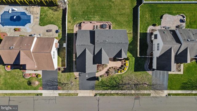 4 BERNADETTE CIRCLE, Monmouth Junction, NJ 08852