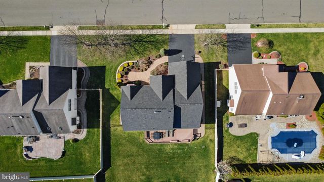 4 BERNADETTE CIRCLE, Monmouth Junction, NJ 08852