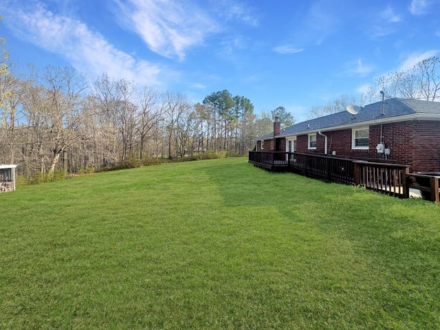 75 Towering Oaks Dr, Tennessee Ridge, TN 37178