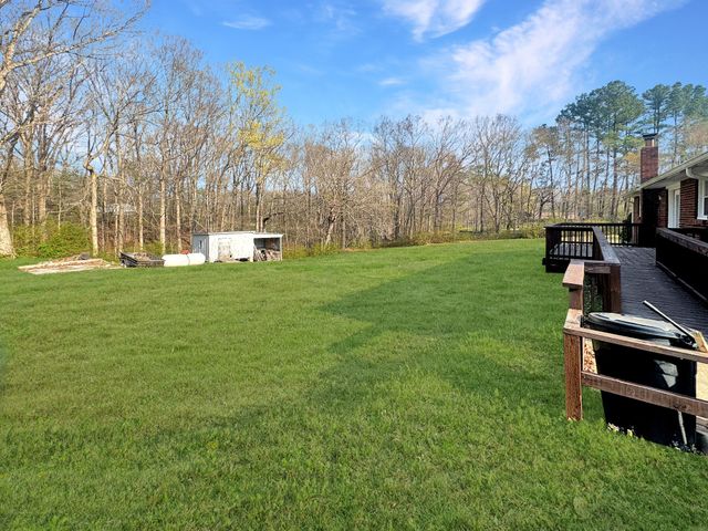 75 Towering Oaks Dr, Tennessee Ridge, TN 37178