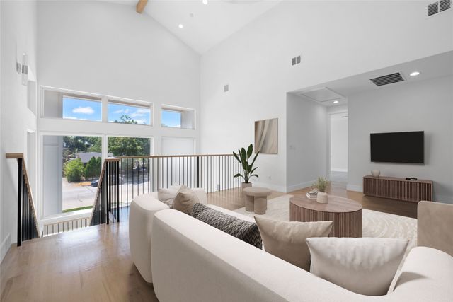 4811 W University Boulevard, Dallas, TX 75209