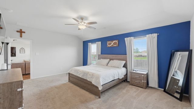 925 Nodding Nixie, Seguin, TX 78155