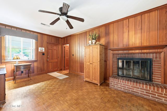 5237 Bell Williams Road, Currie, NC 28435