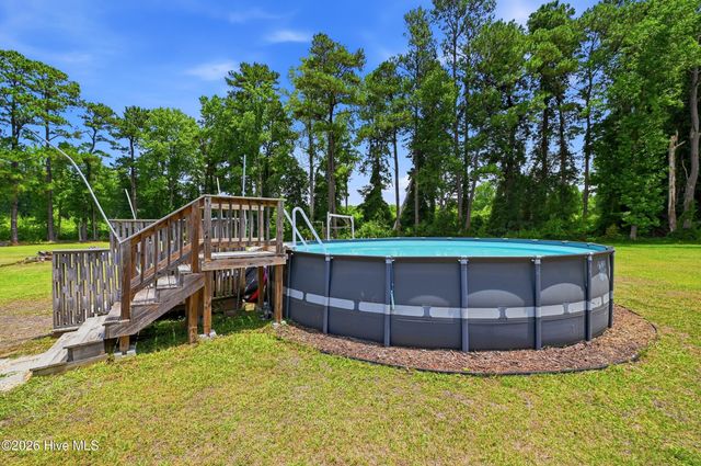 5237 Bell Williams Road, Currie, NC 28435