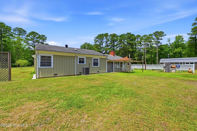 5237 Bell Williams Road, Currie, NC 28435