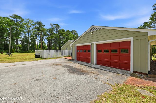 5237 Bell Williams Road, Currie, NC 28435