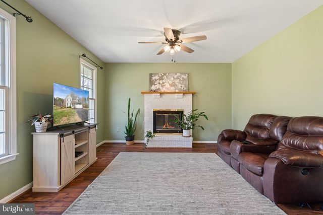 120 MONROE FARM RD, Fredericksburg, VA 22406