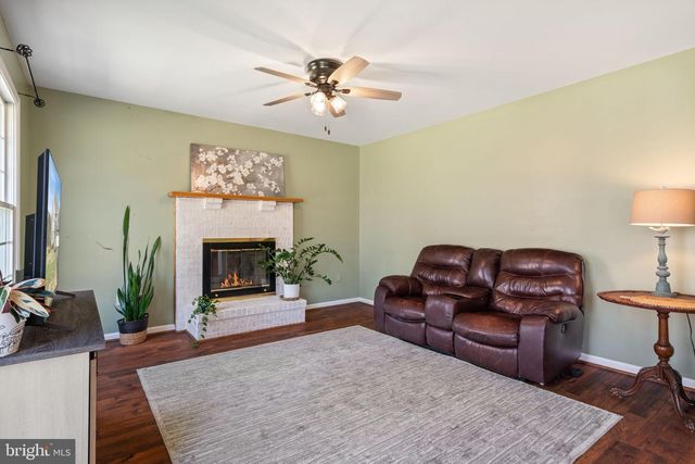 120 MONROE FARM RD, Fredericksburg, VA 22406