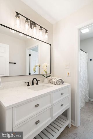 120 MONROE FARM RD, Fredericksburg, VA 22406