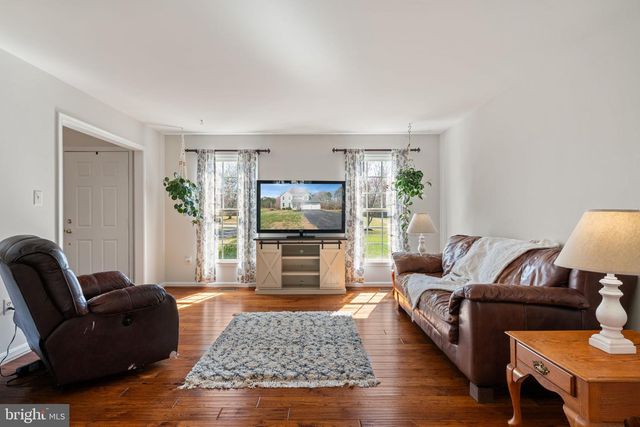 120 MONROE FARM RD, Fredericksburg, VA 22406