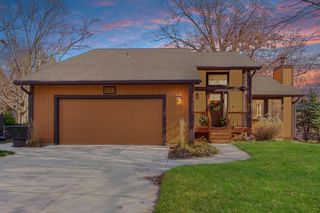 9131 Darnell Street, Lenexa, KS 66215