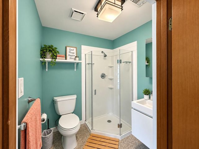 104 Flowers Street, Dayton, TX 77535