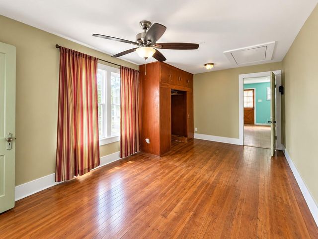 104 Flowers Street, Dayton, TX 77535