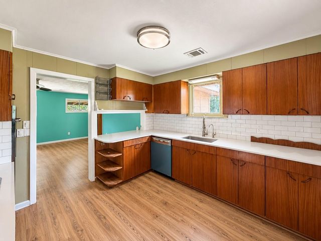 104 Flowers Street, Dayton, TX 77535