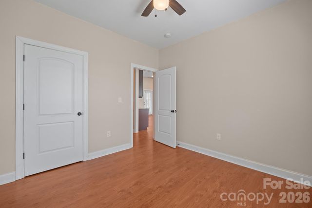 101 Long Meadows Drive, Kings Mountain, NC 28086
