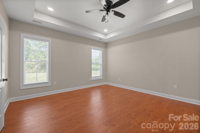 101 Long Meadows Drive, Kings Mountain, NC 28086