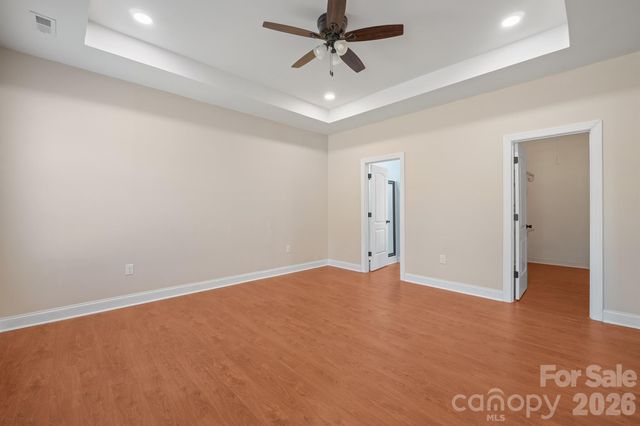 101 Long Meadows Drive, Kings Mountain, NC 28086