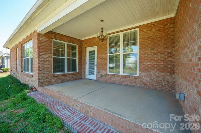 101 Long Meadows Drive, Kings Mountain, NC 28086