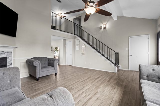 8800 Crestbrook Drive, Fort Worth, TX 76179