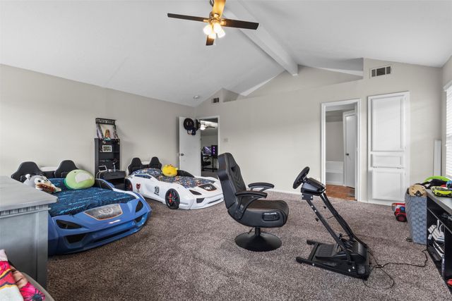 8800 Crestbrook Drive, Fort Worth, TX 76179