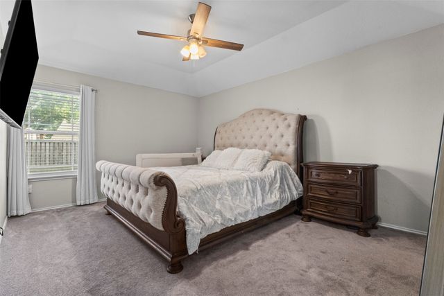 8800 Crestbrook Drive, Fort Worth, TX 76179