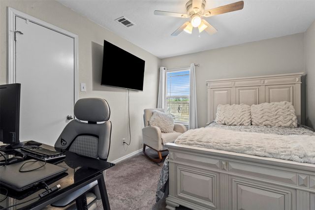 8800 Crestbrook Drive, Fort Worth, TX 76179